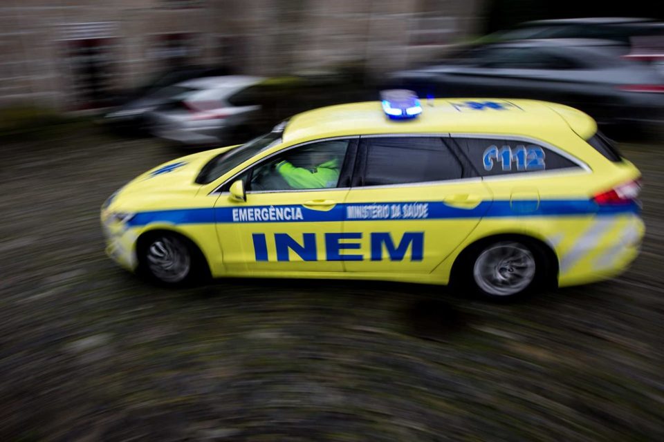 Mulher morre ao cair do 7.º andar no centro de Famalicão