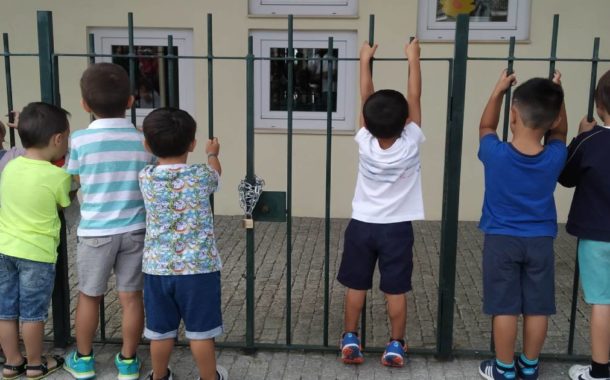 Covid-19. Governo decide fecho das escolas esta quarta-feira