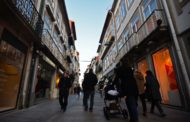 Município de Braga e Associação Comercial apelam ao encerramento de serviços não essenciais