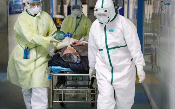 Governo corrige DGS. Há 853 profissionais de saúde infectados
