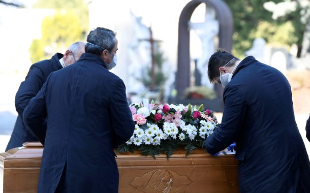 Empresa de Braga vai transmitir funerais em directo pela internet