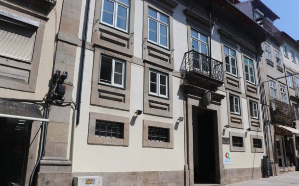 Associação Comercial de Braga presta informações online sobre medidas de apoio às empresas esta quinta-feira