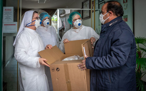 Câmara de Braga distribui material de protecção a instituições. Mais equipamentos a caminho