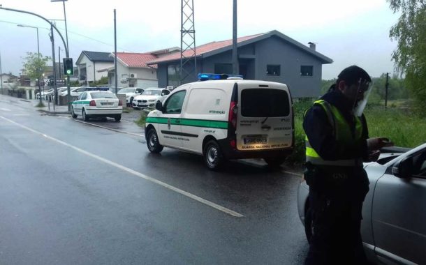 Covid-19. 95 condutores obrigados a regressar a casa em acção de fiscalização da GNR de Guimarães
