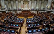 Parlamento aprova terceiro estado de emergência