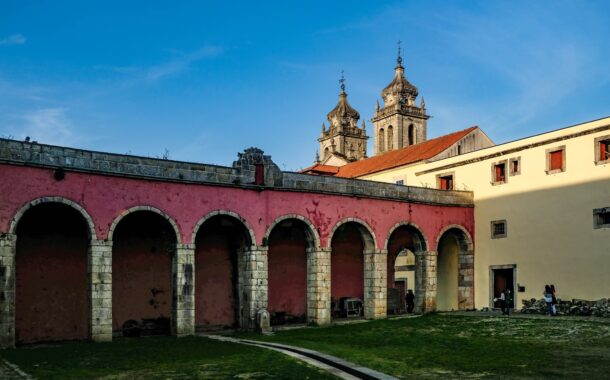 Mosteiro de Tibães e museus D. Diogo e dos Biscainhos reabrem segunda-feira, Dia Internacional dos Museus