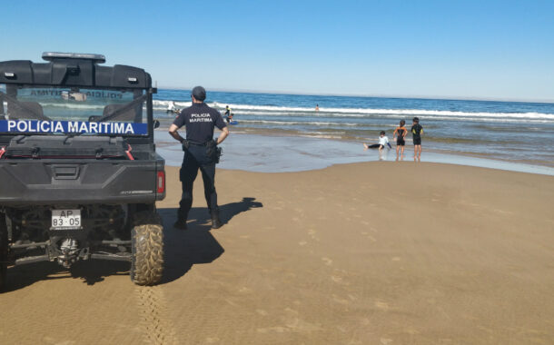 “Acesso à praia é livre, vermelho não é proibição de entrar”, garante Governo