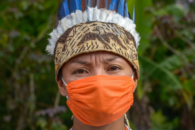 Confirmada morte de criança índia de covid-19 no Brasil