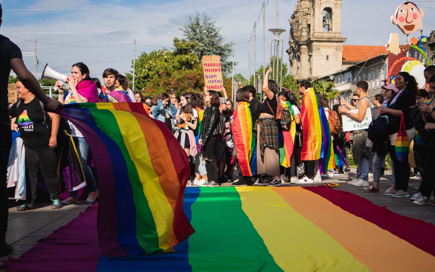 Marcha do Orgulho LGBTI+Braga dá lugar a rede de apoio de emergência