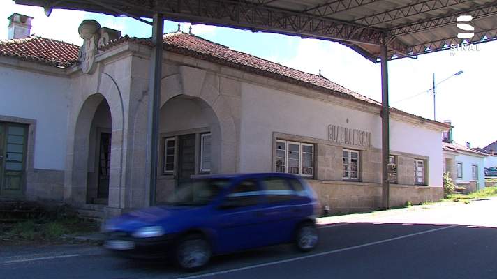 Portugal e Espanha negociam um corredor para férias de emigrantes