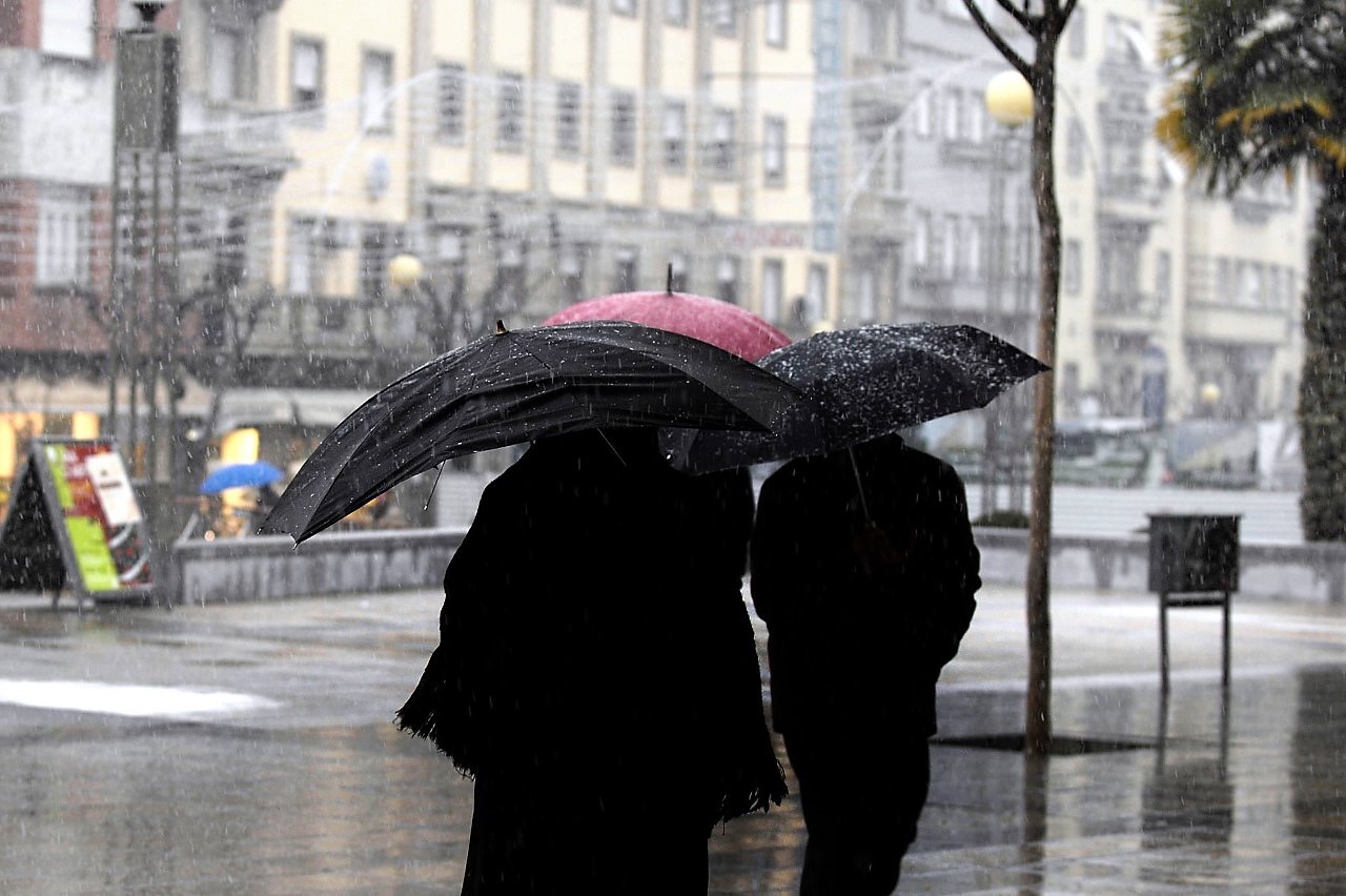 Chuva está de regresso esta quinta-feira ao Minho