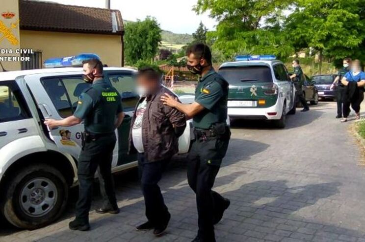 Casal português detido em Espanha por maus-tratos a trabalhadores. Brasileiros entre as vítimas