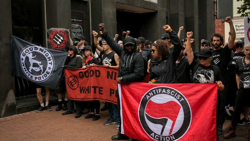 Antifa. Os activistas de extrema-esquerda que Trump quer banir