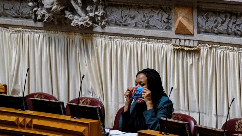 Joacine defende um “basta sonante” à violência policial e racismo