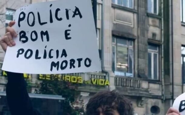 PSP identifica autor de cartaz contra polícias na manifestação do Porto