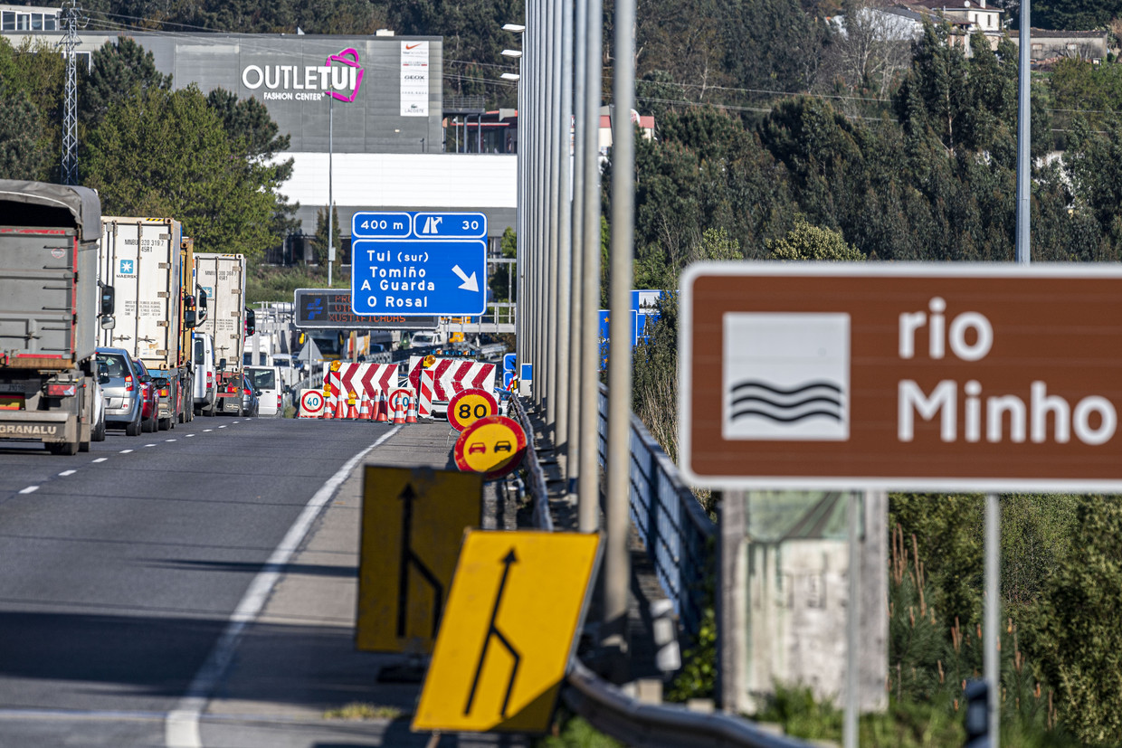 Fronteiras com Espanha continuam fechadas até 30 de Junho