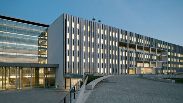 Bloco quer saber quando é reaberta urgência nocturna de gastroenterologia do Hospital de Braga