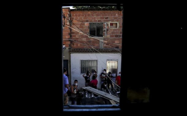 Adolescentes vítimas de trabalho infantil e do tráfico de drogas no Brasil