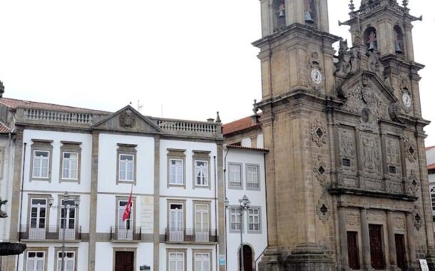 BE questiona Governo sobre cobrança de jóia para admissão de idosos na Irmandade de Santa Cruz de Braga