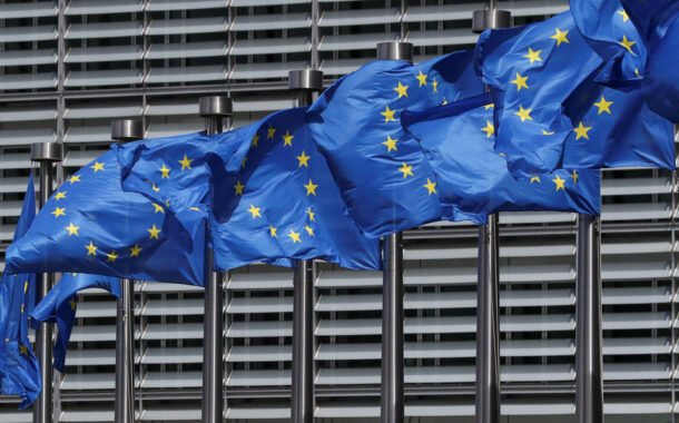 Menos dois países com permissão para viajar para a União Europeia