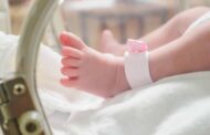 Nasceu o primeiro bebé infectado por covid-19 no útero da mãe em Portugal