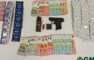 ‘Visita’ da GNR a bar de alterne resulta na apreensão de armas e 120 preservativos em Cabeceiras de Basto
