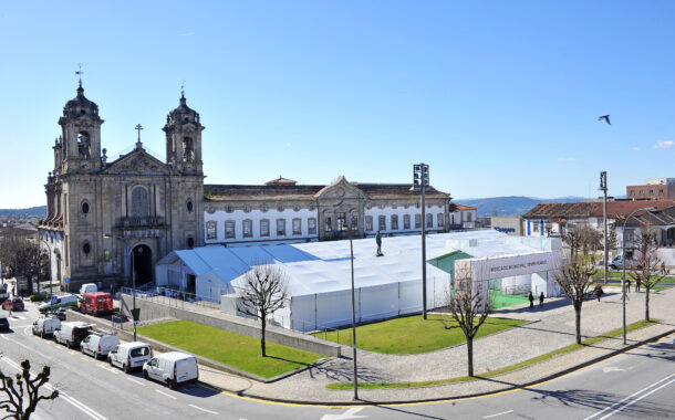 Mercado de Braga vai ser desinfectado após PSP ter apanhado comerciantes que fugidos ao isolamento obrigatório
