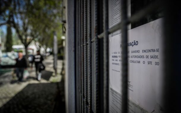Escolas devem reabrir normalmente, mas Governo admite que covid-19 pode alterar decisão