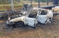 Carro roubado aparece horas depois carbonizado em Braga