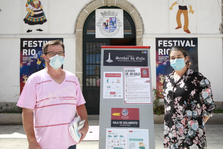 Câmara de Barcelos entrega kit’s ‘Caminho Seguro’ aos albergues
