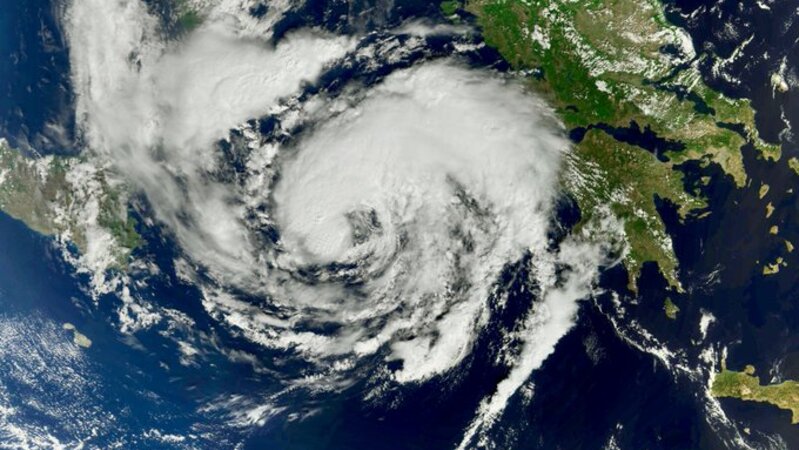 ‘Medicane’, Tempestade rara que lembra furacão chega à Europa este sábado