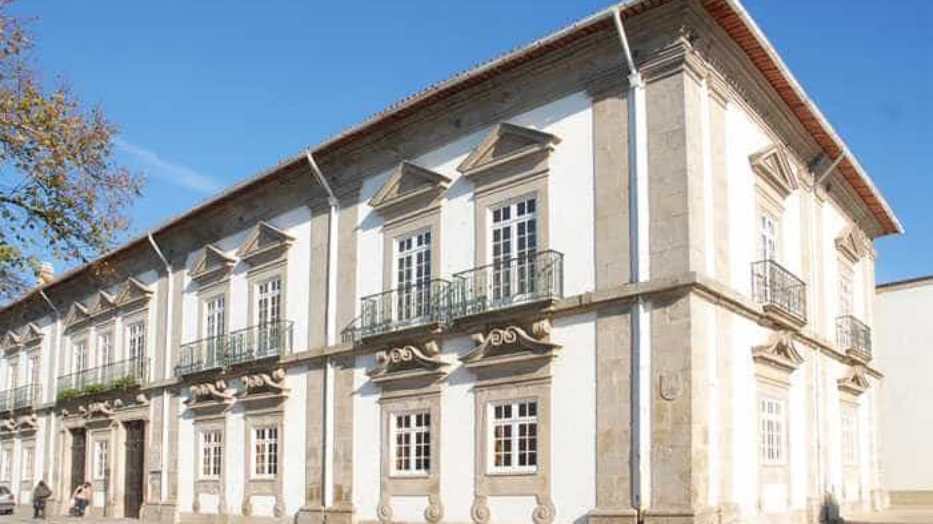 Politécnico de Viana arranca com aulas presenciais dia 28