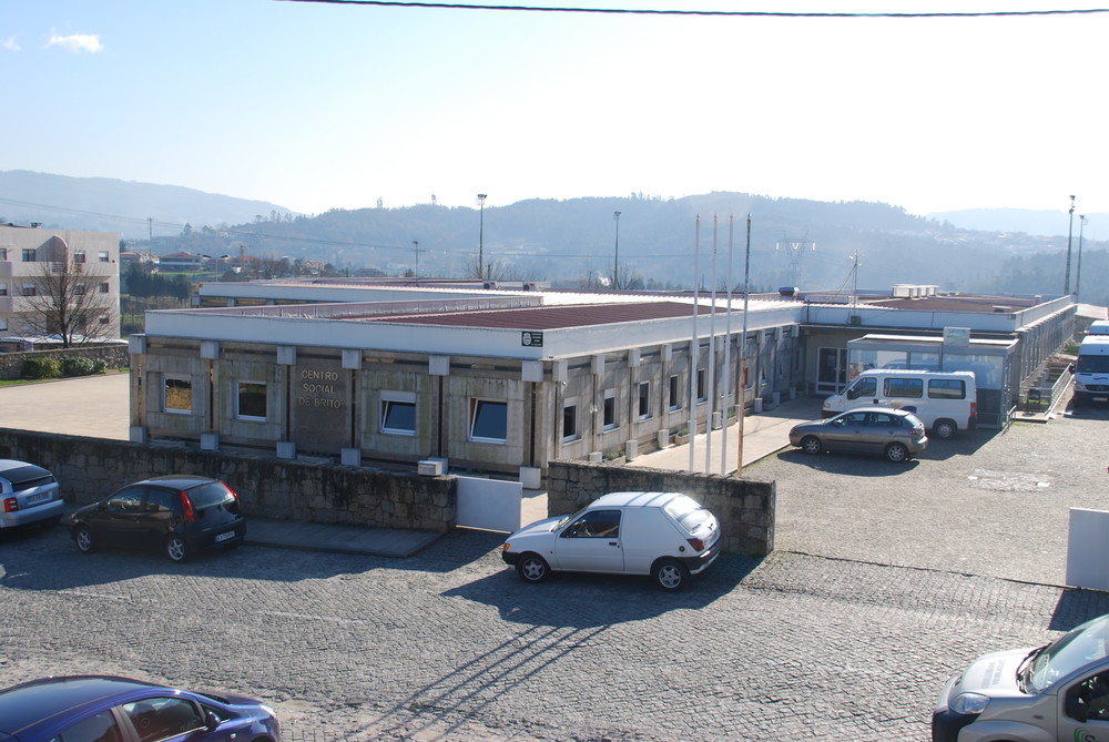 Três utentes e uma funcionária de lar de Guimarães testaram positivo ao covid-19