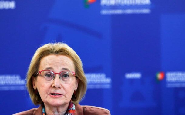 Graça Freitas apela a empresas e escolas para receberem sem medo doentes com alta