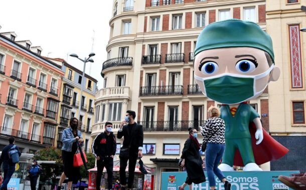 Espanha regressa ao estado de emergência. Recolher obrigatório entre as 11h00 e as 06h00