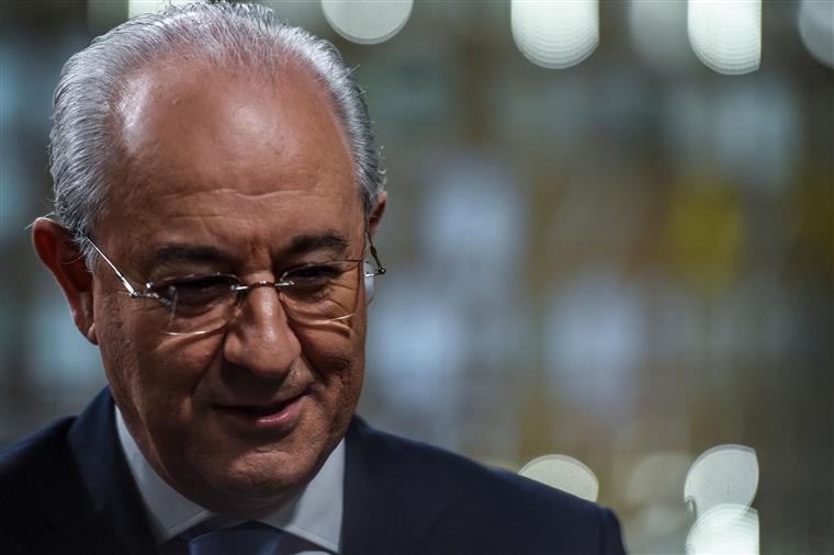 Rui Rio e Ursula Von der Leyen testaram negativo ao covid-19