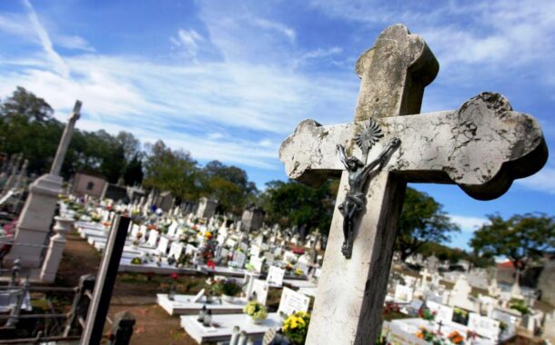 Covid-19. Esposende alerta para cumprimento de regras no dia dos Fiéis Defuntos