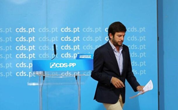 CDS-PP anuncia voto contra Orçamento do Estado