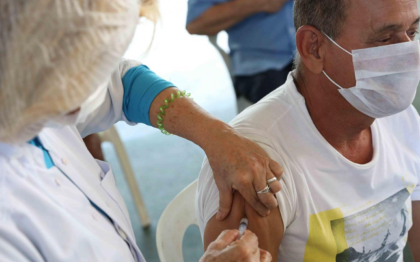 Juntas de freguesia do distrito de Viana funcionam como postos de vacinação contra a gripe