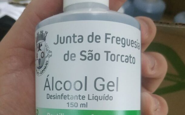 Junta de S. Torcato, em Guimarães, oferece gel a alunos e máscaras à população de riso