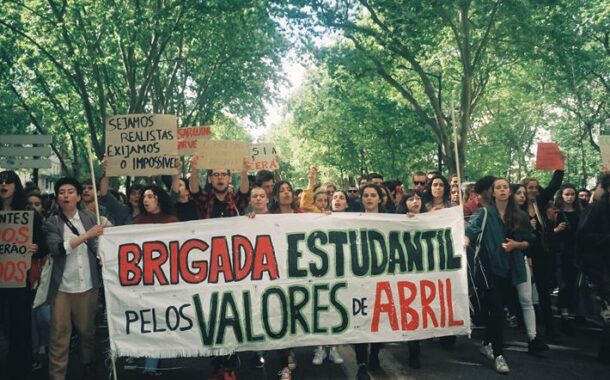 Manifestação ‘Geração à Rasca 2.0’ na rua contra as desigualdades e fim das propinas dia 17