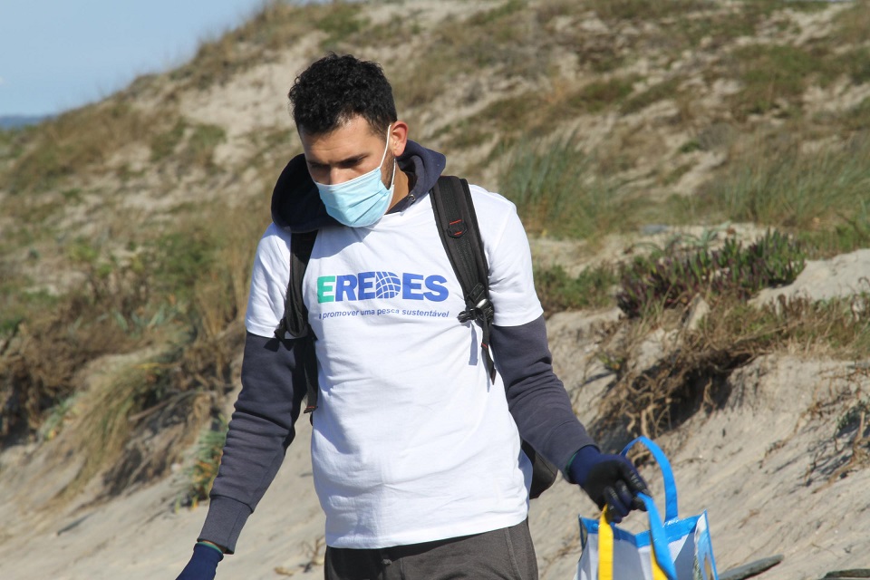 E-Redes Esposende combate lixo marinho em terra e no mar e promove uso de artes de pesca biodegradáveis