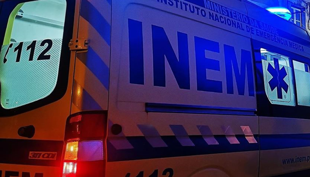 Avô deixa cair bebé do colo da janela do segundo andar em Braga