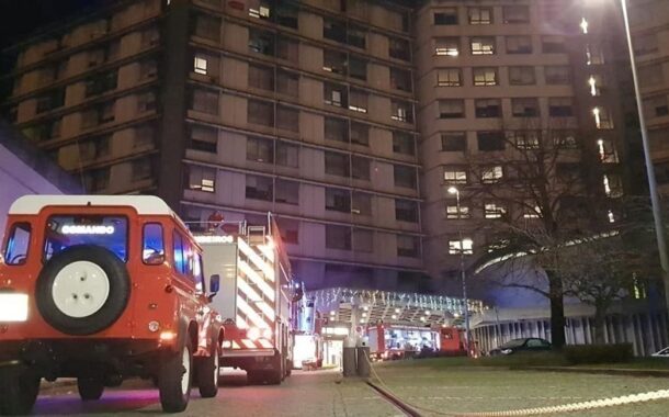Cigarro pode ter originado incêndio no Hospital de Guimarães que obrigou à evacuação de 12 doentes. Inquérito aberto