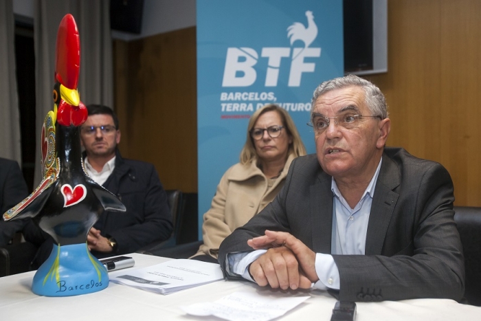 Ex-deputado do PS julgado por uso indevido de viaturas do município de Barcelos