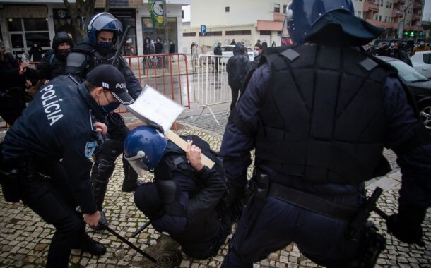 Presidenciais. Comício de Ventura termina com carga policial
