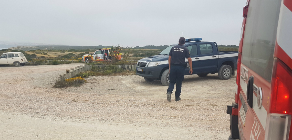 Resgatadas quatro pessoas em praia de Viana do Castelo. Foram multadas por violar estado de emergência