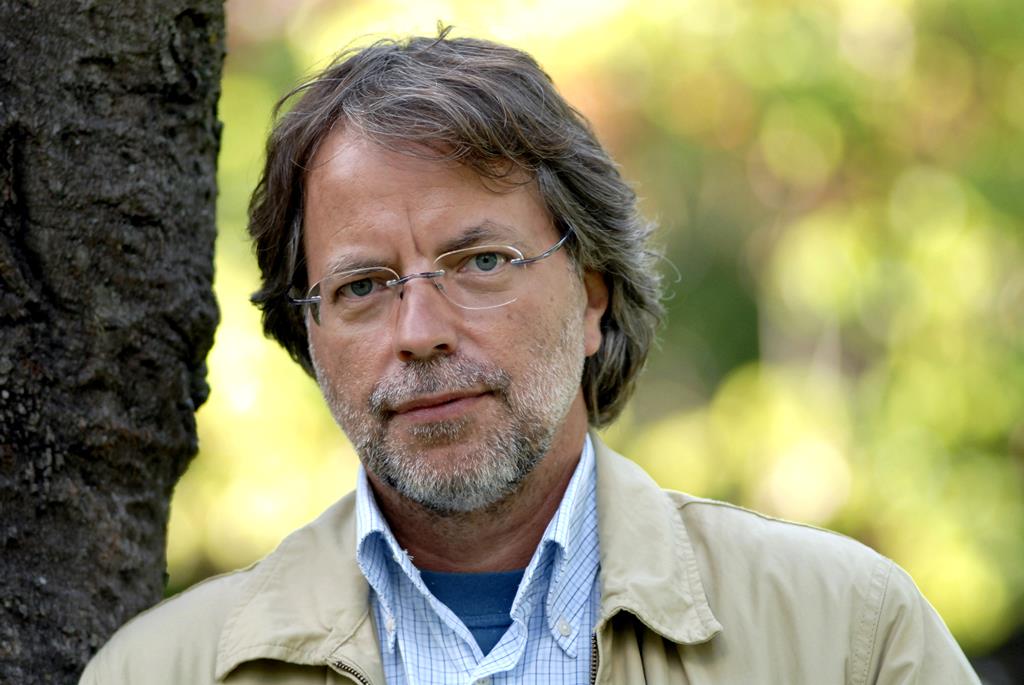 Esposende. Mia Couto vence Prémio Literário Manuel de Boaventura 2021 com ‘O Mapeador de Ausências’