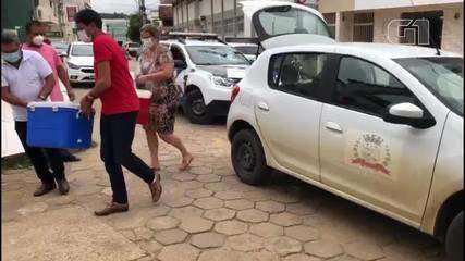Cidade brasileira perde todas as vacinas após criança desligar energia