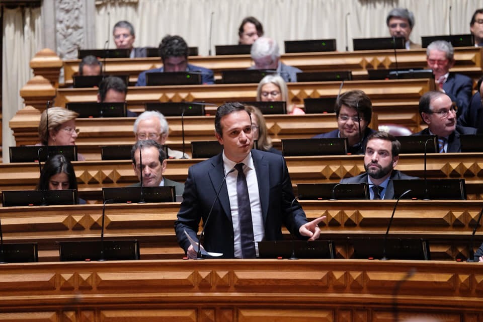 Hugo Pires é o candidato do PS à Câmara de Braga. Polémica continua